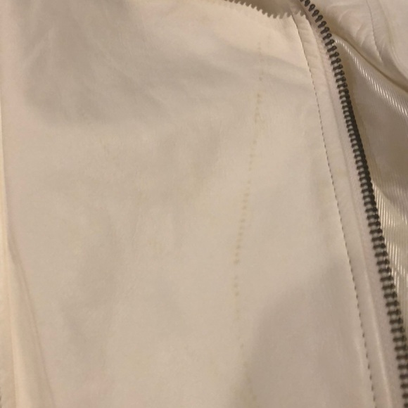 NWT Truth and Pride White Leather Jacket SZ L - Picture 16 of 16